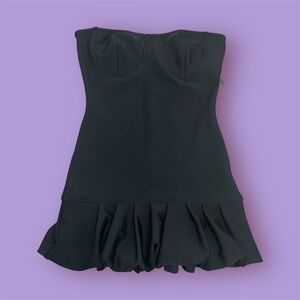 PrettyLittleThing Black Strapless Babydoll Dress